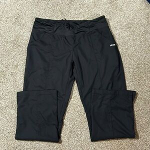 Women’s Greys Anatomy scrub pants. Very good condition. Smoke free home.